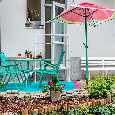 Urban Garden Apartment Sofia Exterior photo